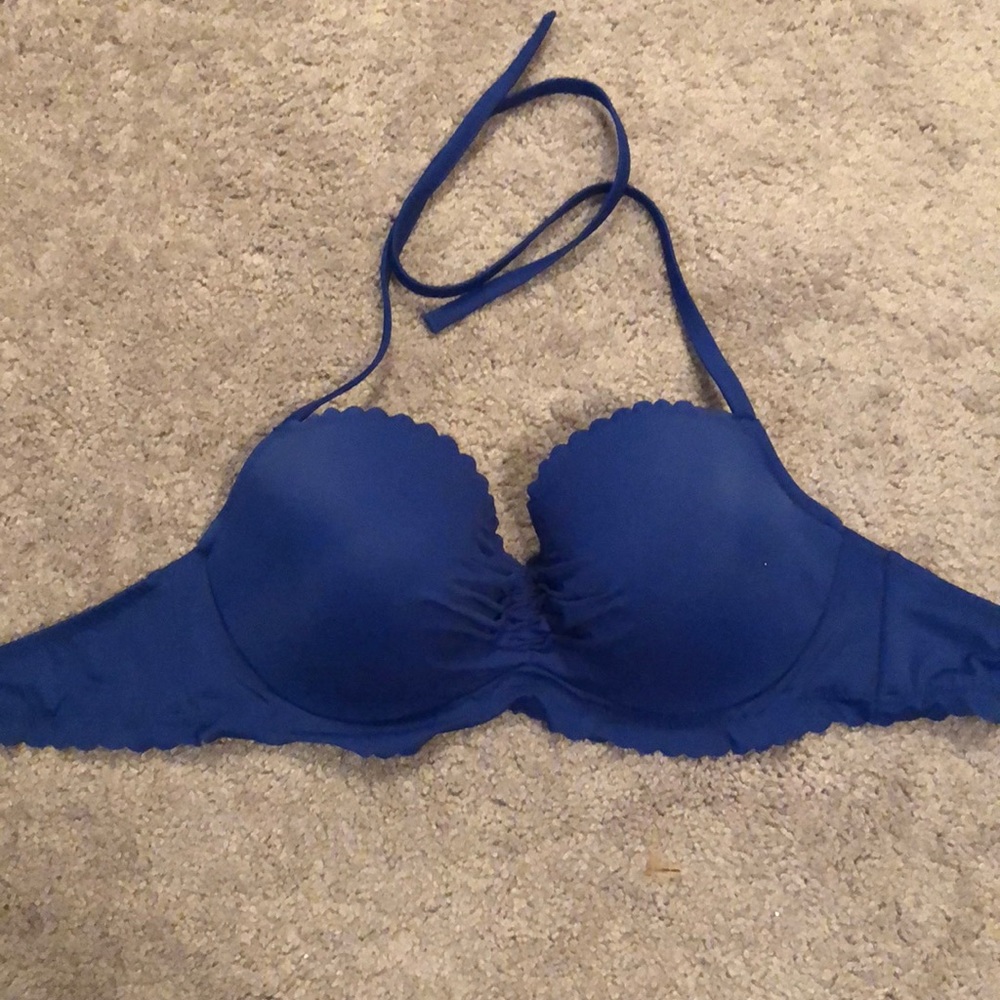Victoria’s Secret bathing suit top